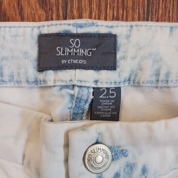 NWT CHICO'S *So Slimming * Jeggings , Sz 2.5 (14- Long) Faded Off-white Blue - Picture 7 of 13